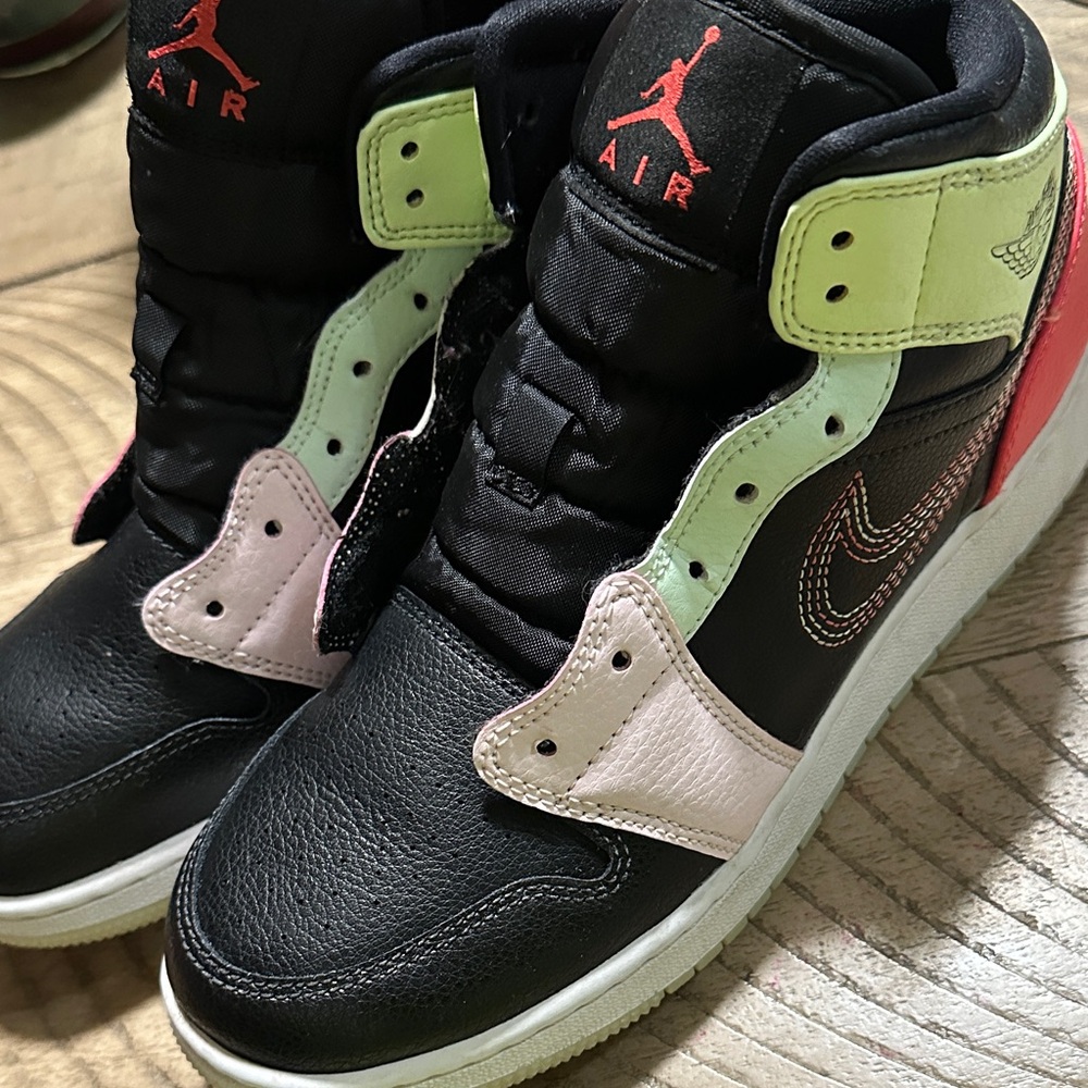 Jordan Kids Sneakers - Black, Pink, Green